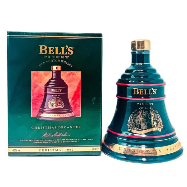 Bell's 1992 Christmas Decanter Blended Scotch Whisky, 70cl, 40% ABV Bell's 1992 Christmas Decanter Blended Scotch Whisky, 70cl, 40% ABV