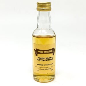Howtowdie Blended Scotch Whisky, Miniature, 5cl, 40% ABV Howtowdie Blended Scotch Whisky, Miniature, 5cl, 40% ABV