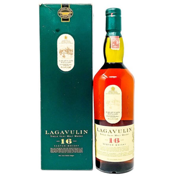 Lagavulin 16 Year Old White Horse Distiller's Single Malt Scotch Whisky, 70cl, 43% ABV Lagavulin 16 Year Old White Horse Distiller's Single Malt Scotch Whisky, 70cl, 43% ABV